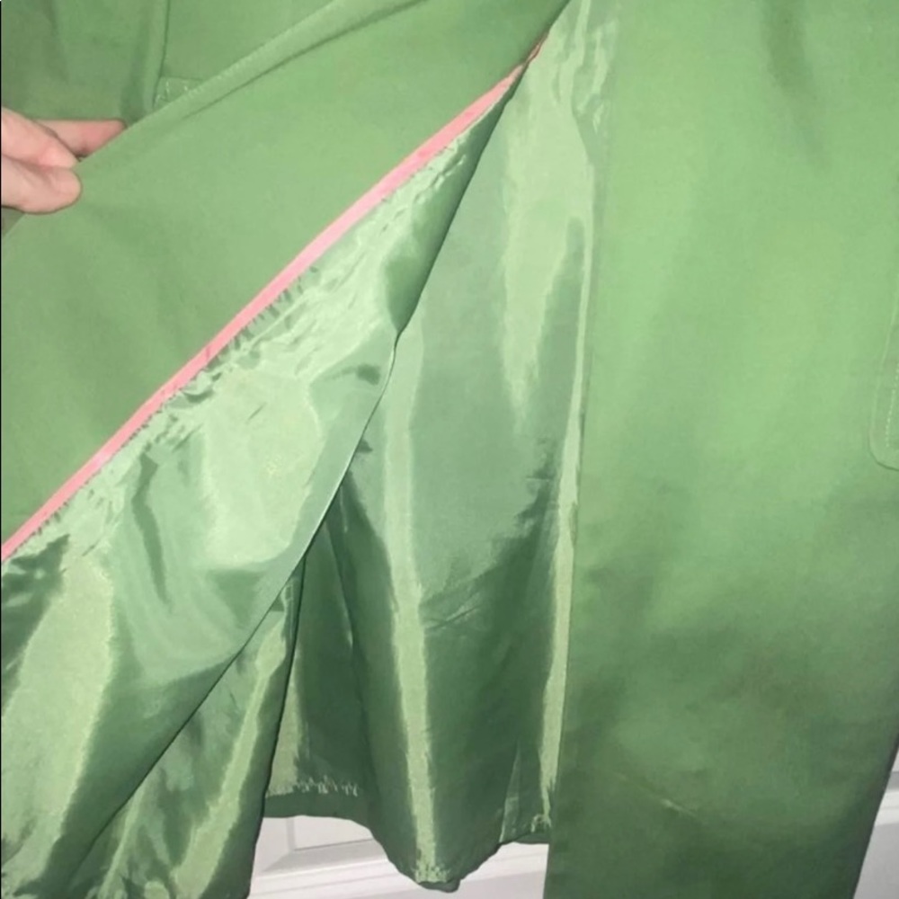 Coat - Picture 3 of 4